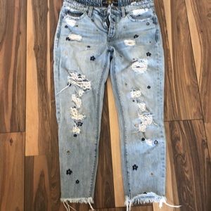 Lucky Brand Distressed Crop Jeans 4/27